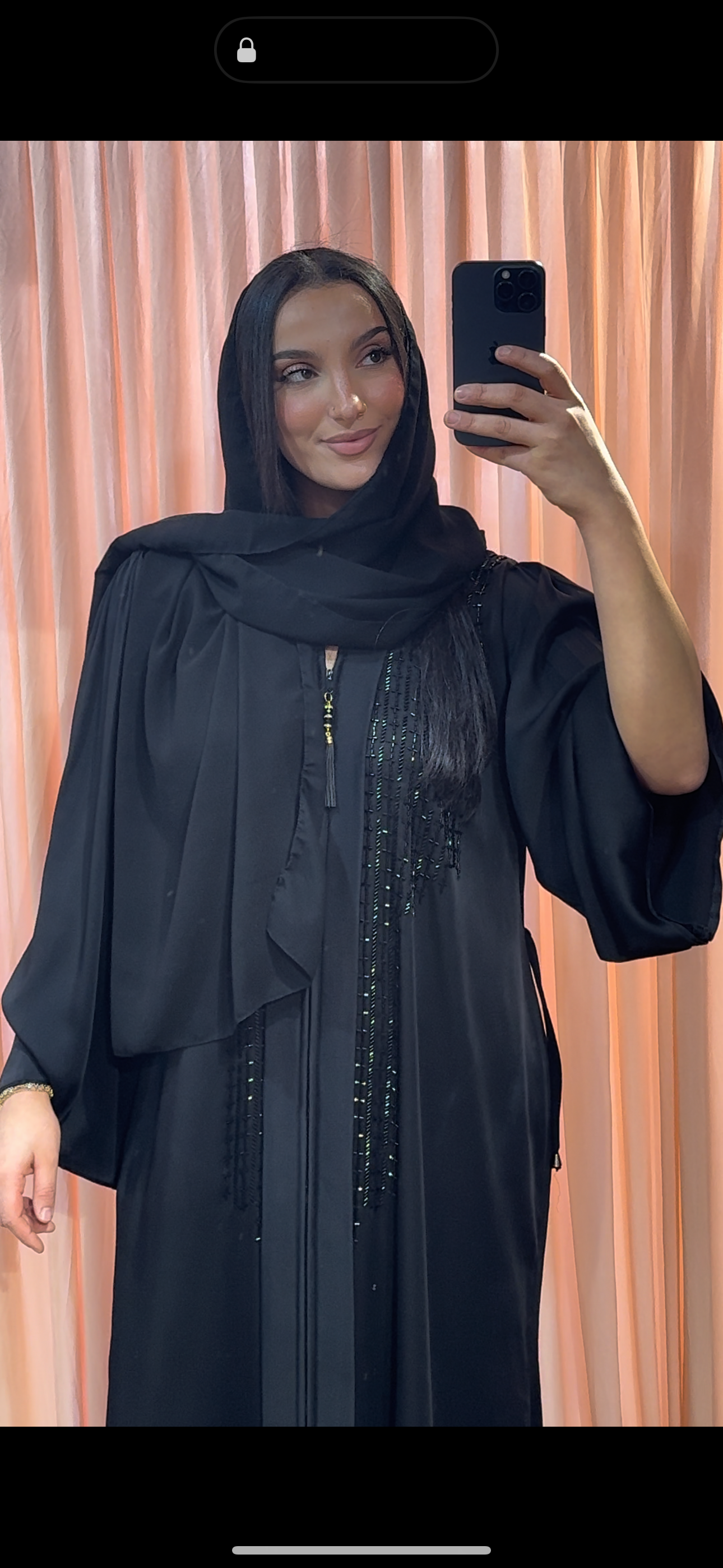 Abaya nissra