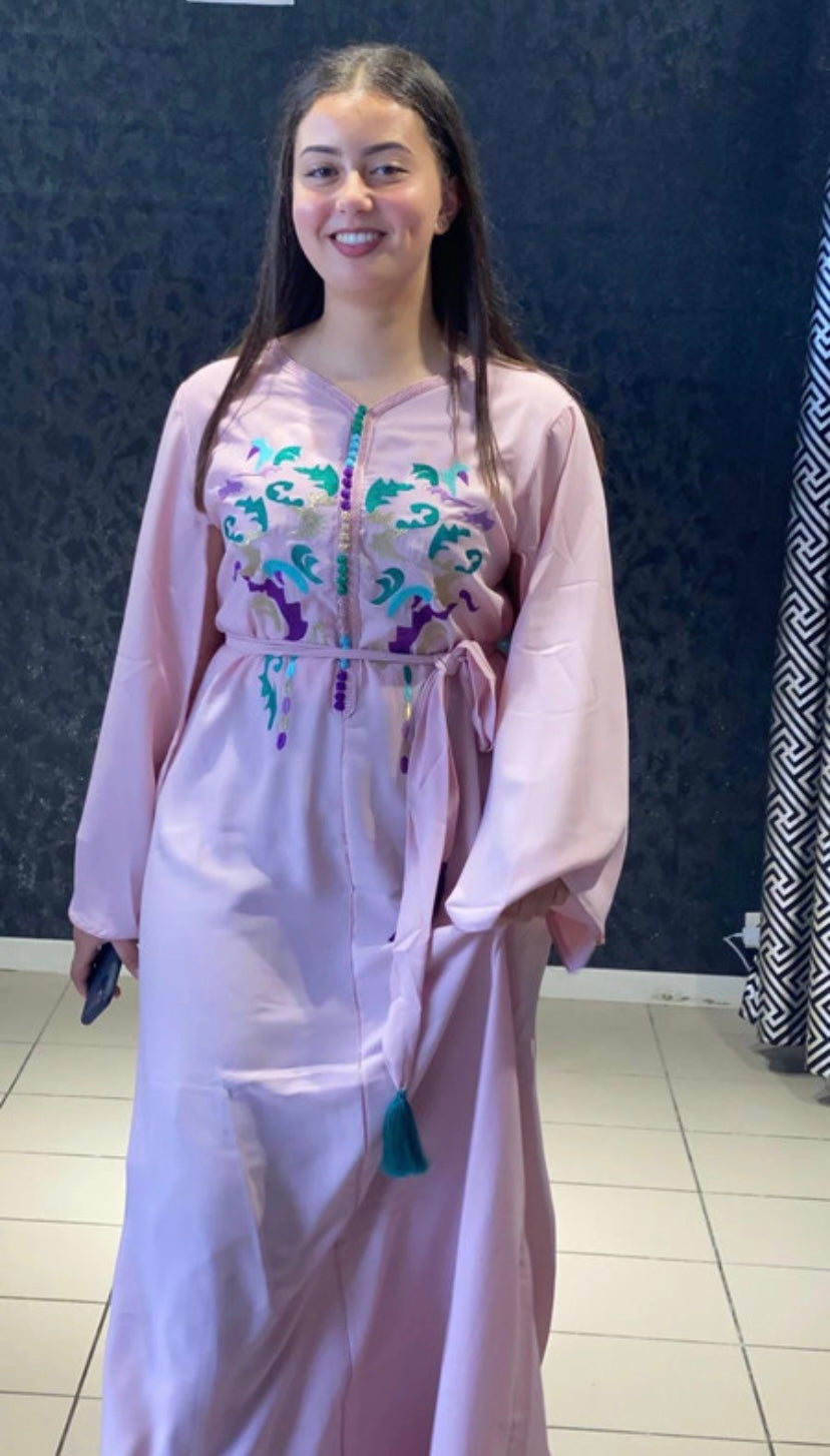Robe Zahia