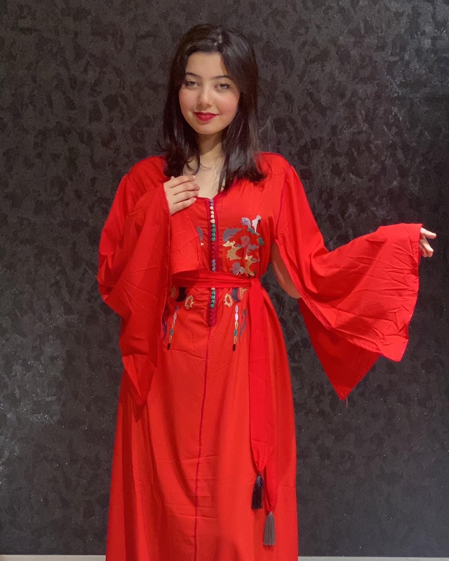 Robe Zahia
